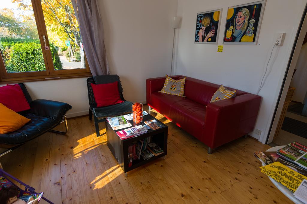 B&B Kalimera Pratteln Exterior photo